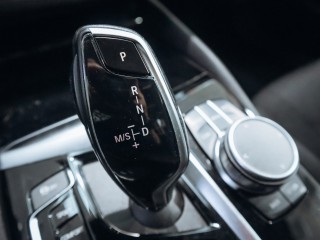 BMW 530i xDrive, 185 kW Head-Up