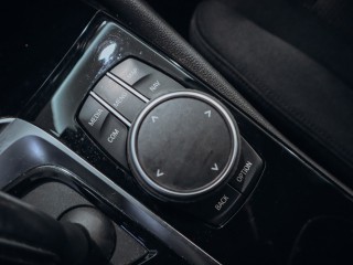 BMW 530i xDrive, 185 kW Head-Up