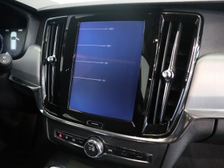 Volvo V90 2.0 T8 AWD Momentum - EL SPZ