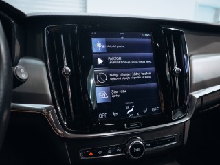 Volvo V90 2.0 T8 AWD Momentum - EL SPZ