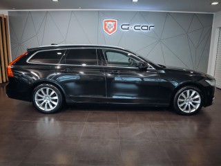 Volvo V90 2.0 T8 AWD Momentum - EL SPZ