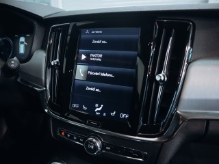 Volvo V90 2.0 T8 AWD Momentum - EL SPZ