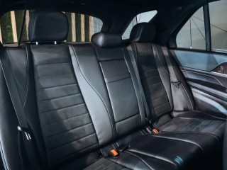Mercedes-Benz GLE 450 4MATIC AMG 270kW