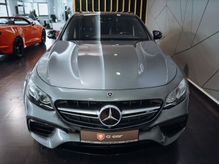 Mercedes-Benz E 63S AMG 4MATIC - TOP