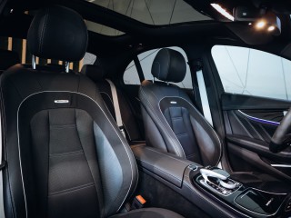 Mercedes-Benz E 63S AMG 4MATIC - TOP