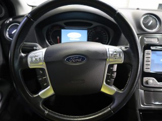 Ford Mondeo 2.0i 16V 107 kW Navigace
