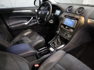 Ford Mondeo 2.0i 16V 107 kW Navigace