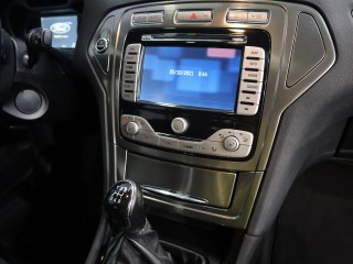 Ford Mondeo 2.0i 16V 107 kW Navigace