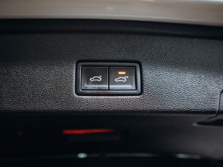 Volkswagen Touareg 3.0TDI V6 R-line 210 kW *TOP*