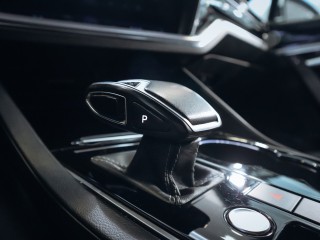 Volkswagen Touareg 3.0TDI V6 R-line 210 kW *TOP*