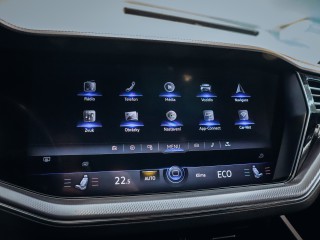 Volkswagen Touareg 3.0TDI V6 R-line 210 kW *TOP*