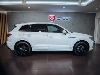 Volkswagen Touareg 3.0TDI V6 R-line 210 kW *TOP*