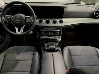 Mercedes-Benz E 220d 4MATIC Avantgarde 143kW