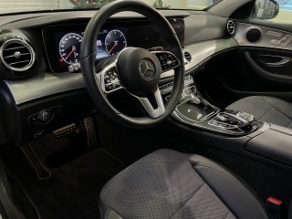 Mercedes-Benz E 220d 4MATIC Avantgarde 143kW