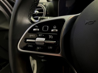 Mercedes-Benz E 220d 4MATIC Avantgarde 143kW