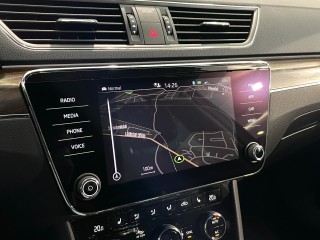 Škoda Superb Scout 2.0TDI DSG, LED MATRIX