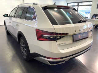 Škoda Superb Scout 2.0TDI DSG, LED MATRIX