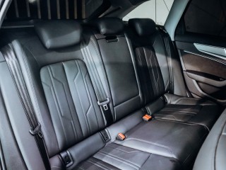 Audi A6 Avant 50TDI Quattro Sport