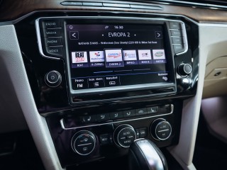 Volkswagen Passat 2.0TSI Highline 4M DSG