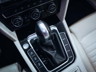 Volkswagen Passat 2.0TSI Highline 4M DSG