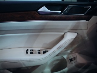 Volkswagen Passat 2.0TSI Highline 4M DSG