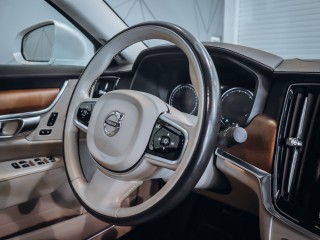 Volvo S90 2.0 D5 AWD Inscription 173kW