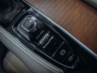 Volvo S90 2.0 D5 AWD Inscription 173kW