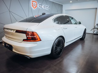 Volvo S90 2.0 D5 AWD Inscription 173kW