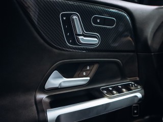Mercedes-Benz GLB 250 4MATIC AMG