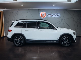 Mercedes-Benz GLB 250 4MATIC AMG
