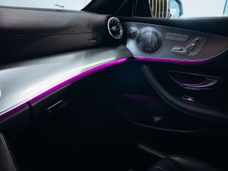 Mercedes-Benz E Kupé 220d AMG 143 kW