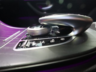 Mercedes-Benz E Kupé 220d AMG 143 kW