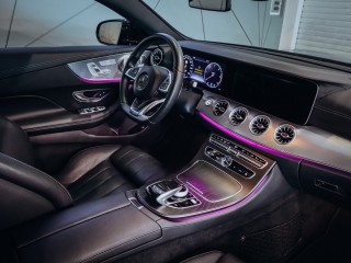 Mercedes-Benz E Kupé 220d AMG 143 kW