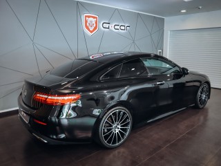 Mercedes-Benz E Kupé 220d AMG 143 kW