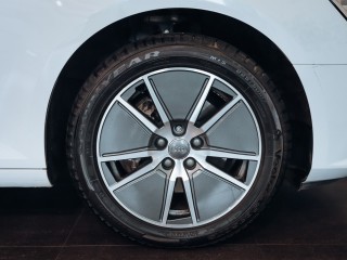 Audi A4 2.0TDI, AT Quattro
