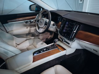 Volvo S90 2.0 D5 AWD Inscription 173kW