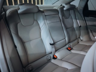 Volvo S90 2.0 D5 AWD Inscription 173kW