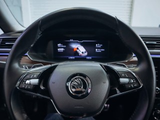 Škoda Superb Scout 2.0TDI DSG, LED MATRIX