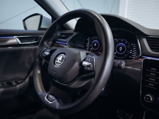 Škoda Superb Scout 2.0TDI DSG, LED MATRIX