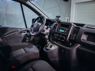 Opel Vivaro 1.6