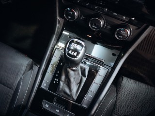 Škoda Superb 2.0TDI 140kW 4x4, Ambition DSG