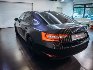 Škoda Superb 2.0TDI 140kW 4x4, Ambition DSG