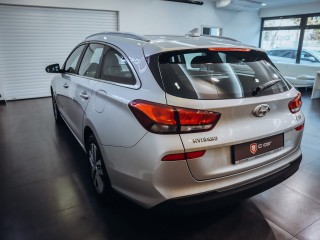 Hyundai i30 kombi 1.6 CRDi Style AT 100KW