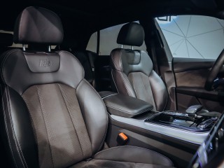 Audi Q8 55TFSI Quattro Sline 250kW