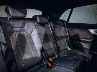 Audi Q8 55TFSI Quattro Sline 250kW