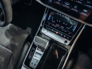 Audi Q8 55TFSI Quattro Sline 250kW