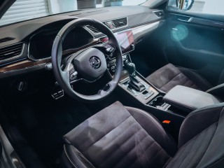 Škoda Superb Scout 2.0TDI DSG, LED MATRIX