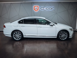 Volkswagen Passat 2.0TDI, R-line 110 kW