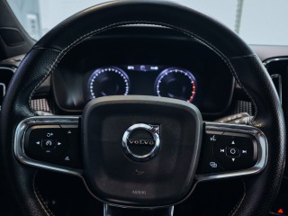 Volvo XC40 T5 AWD R-Design
