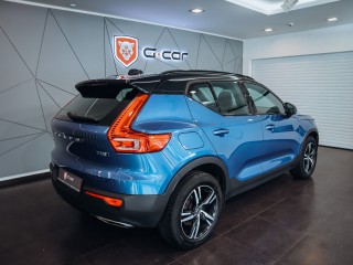 Volvo XC40 T5 AWD R-Design